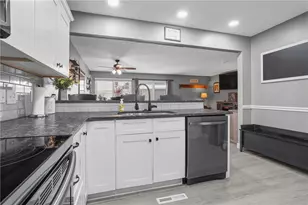 402 Acre Ave, Twp of But NW, PA 16001 - Photo 13