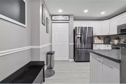 402 Acre Ave, Twp of But NW, PA 16001 - Photo 15