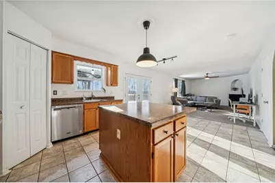 337 Chanticleer Cir, New Stanton, PA 15672 - Photo 11