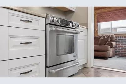 8440 Remington Drive, Pittsburgh, PA 15237 - Photo 7