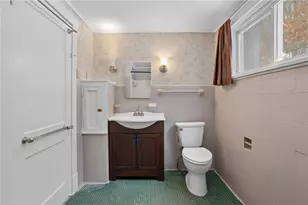 230 W Fulton St, Butler, PA 16001 - Photo 21