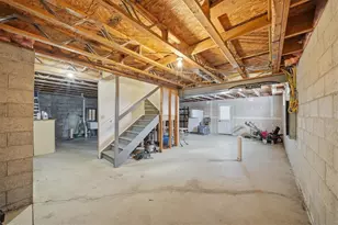 140 Cedar Ridge Dr, Center Township, PA 15061 - Photo 25