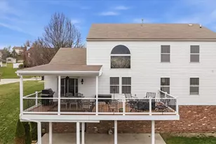 140 Cedar Ridge Dr, Center Township, PA 15061 - Photo 29