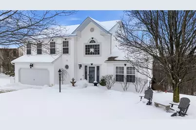 140 Cedar Ridge Dr, Center Township, PA 15061 - Photo 1