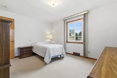 2001 Cypress Dr, White Oak, PA 15131 - Photo 23