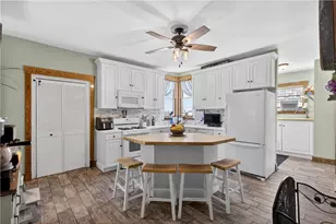 2433 Glen Mawr St, Pittsburgh, PA 15204 - Photo 9