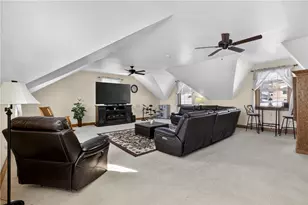 2433 Glen Mawr St, Pittsburgh, PA 15204 - Photo 17