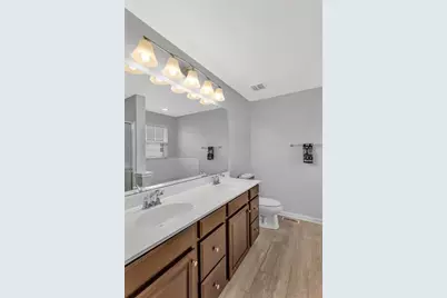 1304 Pointe View Dr, Adams Township, PA 16046 - Photo 11