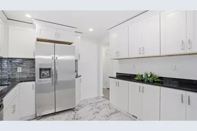 221 Bainbridge Drive, Center Township, PA 15001 - Photo 11