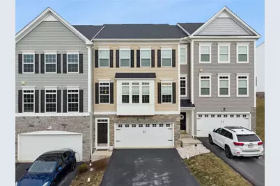 2185 Shawnee Dr, South Strabane, PA 15301 - Photo 1