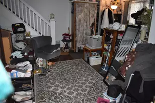 210 Maple Ln, Neville Twp, PA 15225 - Photo 3