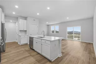 140 Scotland Ln, Harmony Boro, PA 16037 - Photo 5