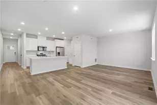 140 Scotland Ln, Harmony Boro, PA 16037 - Photo 11