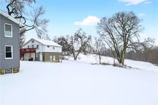 127 Rose Rd, Bullskin Township, PA 15666 - Photo 7