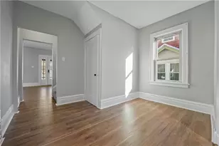 304 E Winter Ave, New Castle, PA 16101 - Photo 9