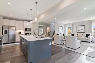 301 Shanleigh Dr, Jackson Township, PA 16063 - Photo 7