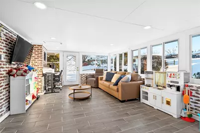 710 Santone Drive, Hempfield Township, PA 15601 - Photo 15