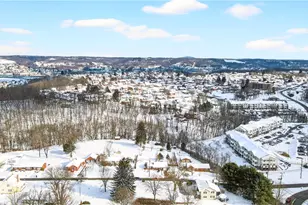 102 Lafayette Dr, Center Township, PA 15061 - Photo 37