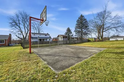 2586 Paige, Lower Burrell, PA 15068 - Photo 35