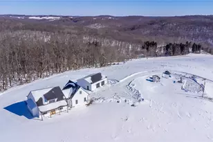 131 Conerty, Donegal, PA 16025 - Photo 3