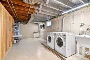 492 Madison Ave, Heidelberg, PA 15106 - Photo 35