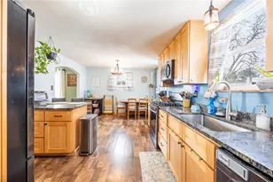 3210 Hazelhurst Ave, Pittsburgh, PA 15227 - Photo 9