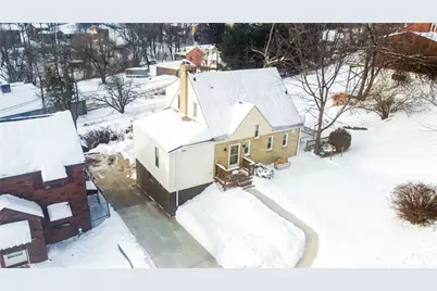 3210 Hazelhurst Ave, Pittsburgh, PA 15227 - Photo 3