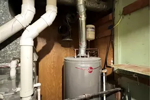 145 Locust St, Brighton Township, PA 15009 - Photo 25