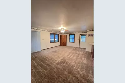 145 Locust St, Brighton Township, PA 15009 - Photo 11