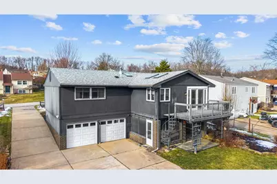 1621 Cordwell Dr, South Park, PA 15129 - Photo 3