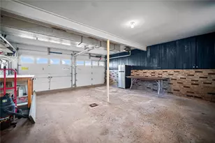 1621 Cordwell Dr, South Park, PA 15129 - Photo 41