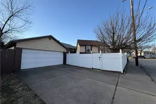 1248 Pocono St, Pittsburgh, PA 15218 - Photo 43