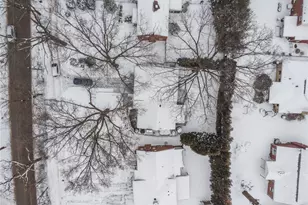 1842 Graham Blvd, Pittsburgh, PA 15235 - Photo 31