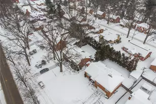 1842 Graham Blvd, Pittsburgh, PA 15235 - Photo 29