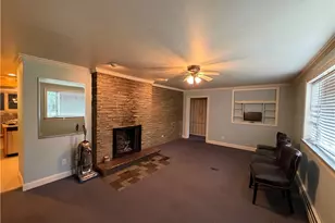 129 S Buhl Farm Dr, Hermitage, PA 16148 - Photo 17