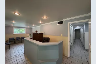 129 S Buhl Farm Drive, Hermitage, PA 16148 - Photo 7