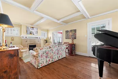 151 W Hutchinson, Pittsburgh, PA 15218 - Photo 5