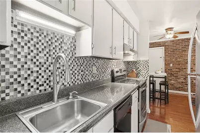 940 Adam Drive #E, Scott Township, PA 15216 - Photo 13