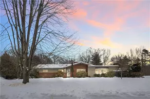 9342 Springfield Dr, Pittsburgh, PA 15101 - Photo 1