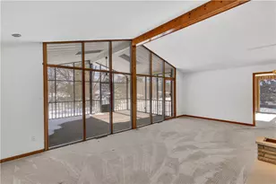 9342 Springfield Dr, Pittsburgh, PA 15101 - Photo 11