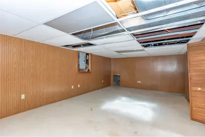 1045 Redoak Dr, Penn Twp, PA 15636 - Photo 23