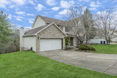 1045 Redoak Dr, Penn Twp, PA 15636 - Photo 1