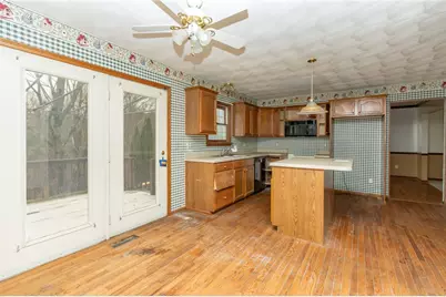 1045 Redoak Dr, Penn Twp, PA 15636 - Photo 13