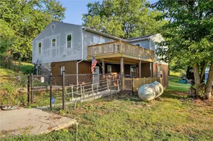 208 McCleary Rd, Raccoon Township, PA 15050 - Photo 3