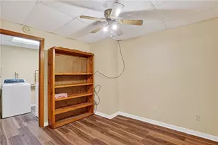 208 McCleary Rd, Raccoon Township, PA 15050 - Photo 11