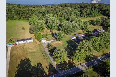 208 McCleary Rd, Raccoon Township, PA 15050 - Photo 33