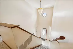 440 Shelbourne Dr, Pittsburgh, PA 15239 - Photo 37