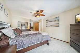 440 Shelbourne Dr, Pittsburgh, PA 15239 - Photo 33