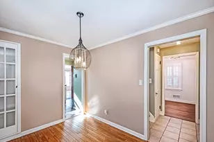 330 Hazel Dr, Pittsburgh, PA 15228 - Photo 9