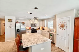 1008 Colonial Dr, Menallen Township, PA 15401 - Photo 15